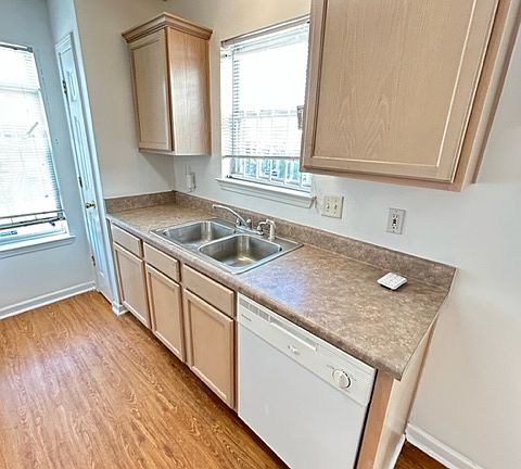 3rd image of 7946 Marsha Woods Dr