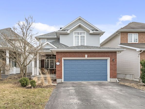 1120 Lichen Ave, Ottawa, ON K4A 4A5