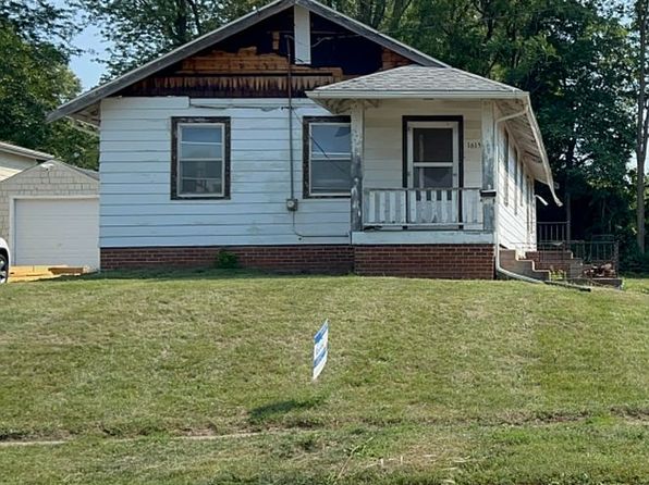 1615 56th St, Des Moines, IA 50310