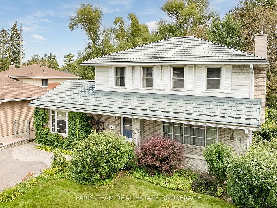1st image of 51 Davies Cres
