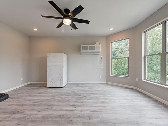 5th image of 222 S University Blvd APT 4