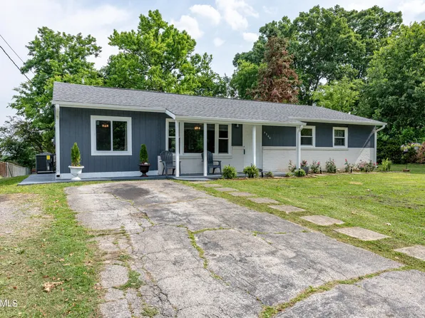 4300 Thornwood Dr, Knoxville, TN 37921