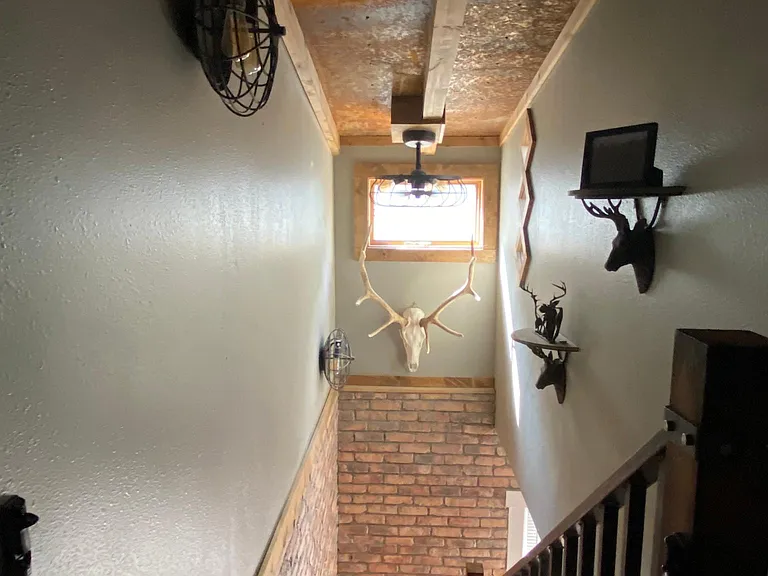 107 Alderson Ave — Photo 17