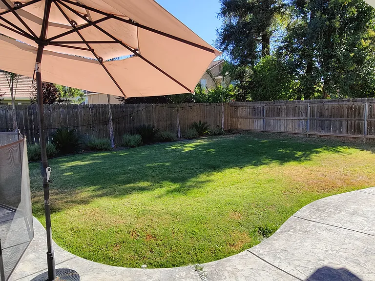 2076 Mesa Ave — Photo 19