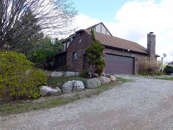 2nd image of 67320 Hartway Rd