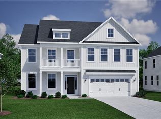 4561 Hanes Lake Dr, Winston Salem, NC 27106