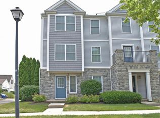 1456 Bloomington Blvd, Columbus, OH 43228