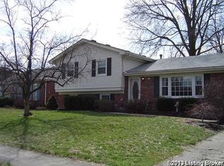 2408 Tregaron Ave, Jeffersontown, KY 40299