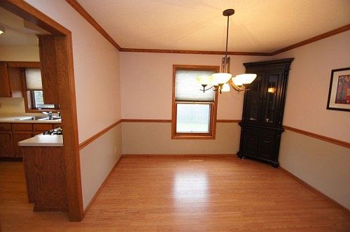 5th image of 1306 Bridle Path Ct