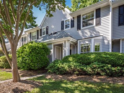 104 Sir Richard Ln, Chapel Hill, NC, 27517