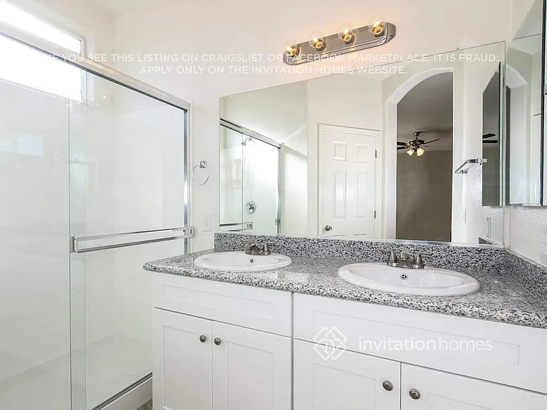 12371 W Sherman St — Photo 18