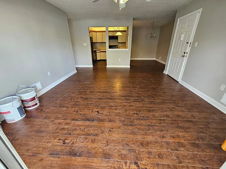 32 Holly Ct #32 — Photo 8