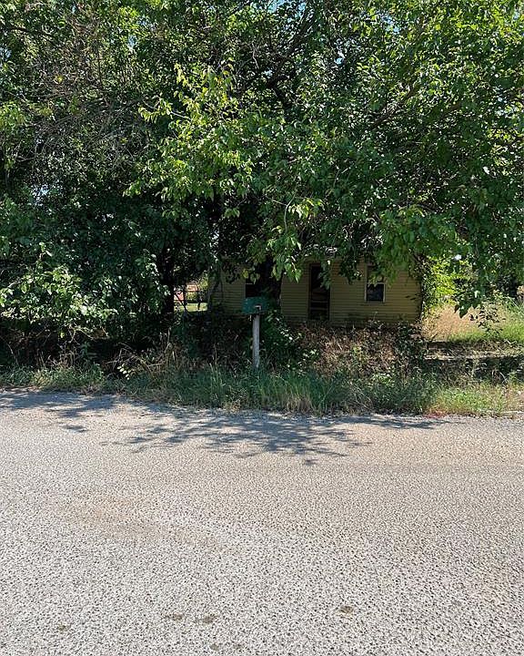 2nd image of 1517 W Muskogee Ave #5