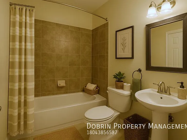 1816 Claiborne St — Photo 8