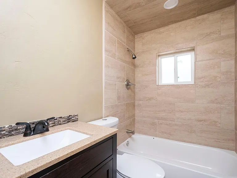 903 S Espanola St — Photo 17