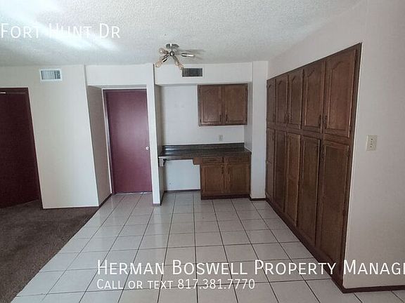 3rd image of 3705 Fort Hunt Dr