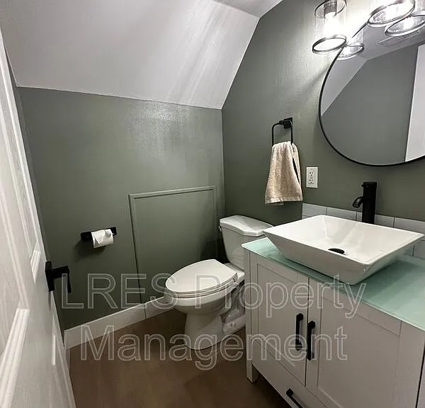 3104 Harrison Ave #11 — Photo 9