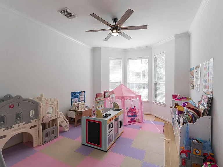 135 S Rocky Point Cir — Photo 23