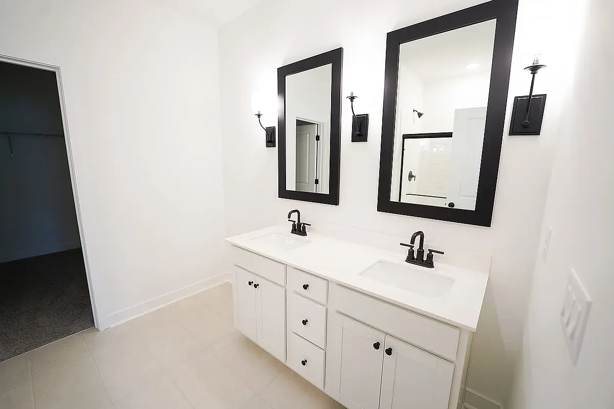 GA SAV 136 Kingswood Cir - 1 — Photo 4
