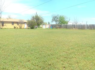 309 E Emerald Ave, Iowa Park, TX 76367