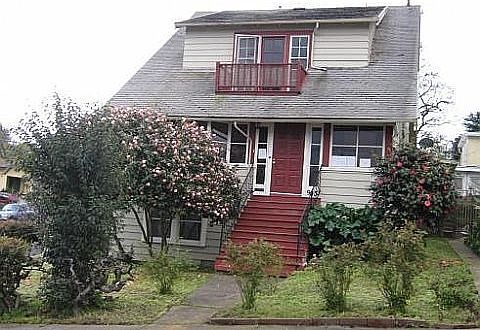 5th image of 945 Florida St