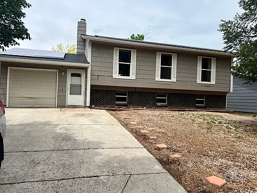 1579 S Salida Way Photo 1