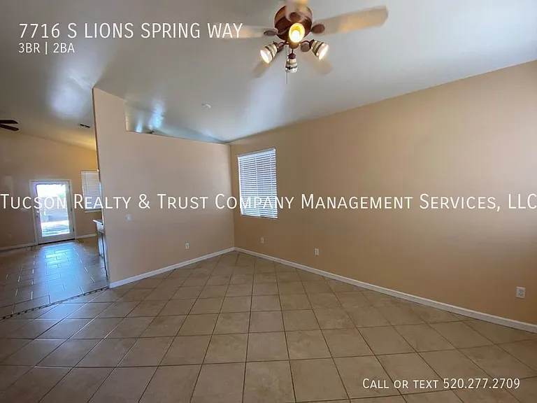 7716 S Lions Spring Way — Photo 4