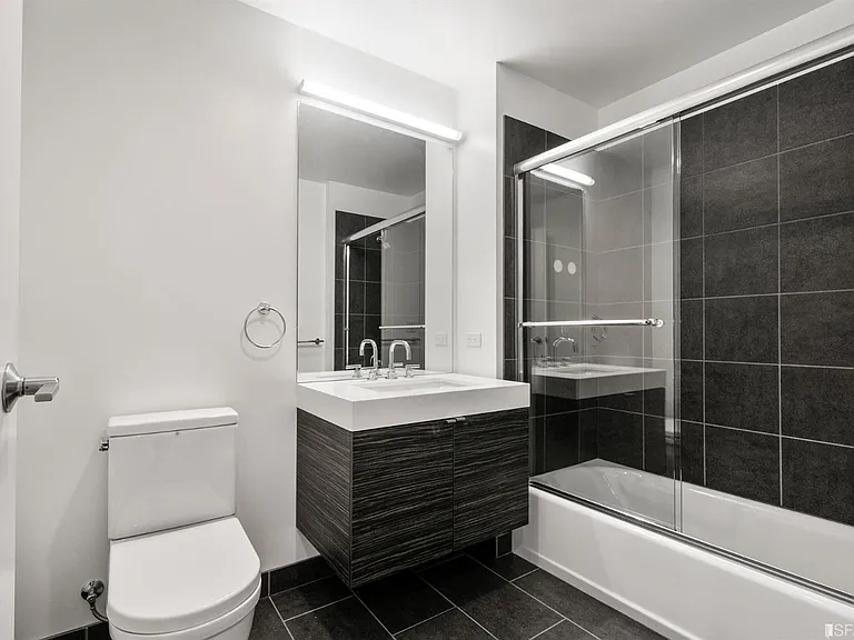 1688 Pine St #W1002 — Photo 27