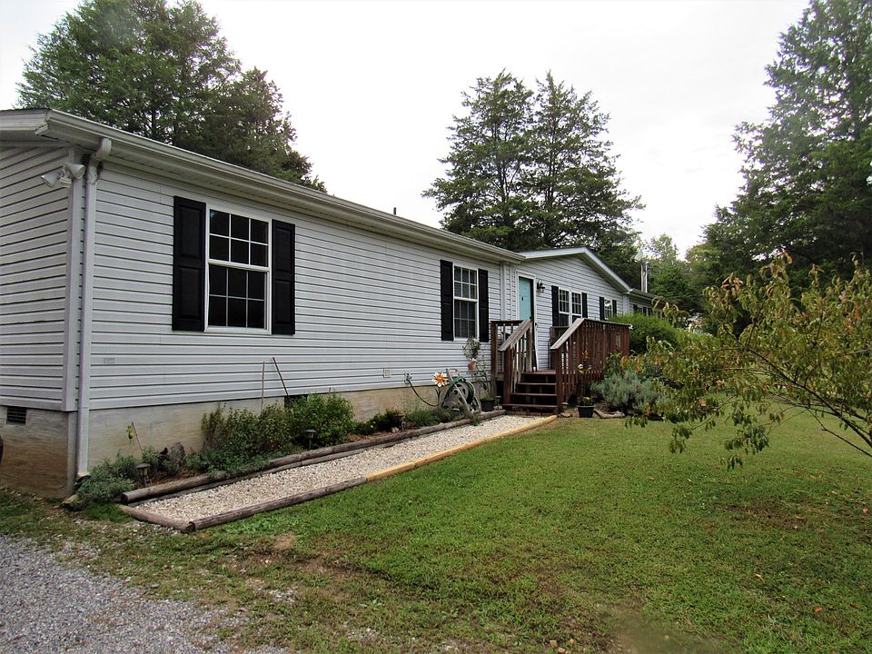 2nd image of 235 Pine Ridge Rd