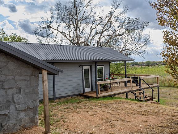 5th image of 465 County Road 252