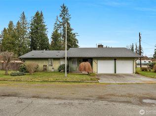 7825 57th Dr NE, Marysville, WA