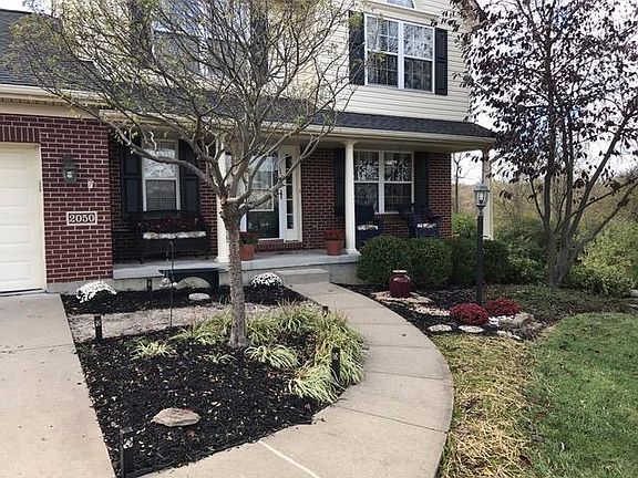 2nd image of 2050 Glenview Dr