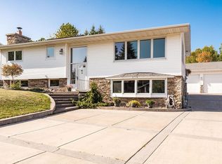 2115 Allegheny St, Duluth, MN 55811