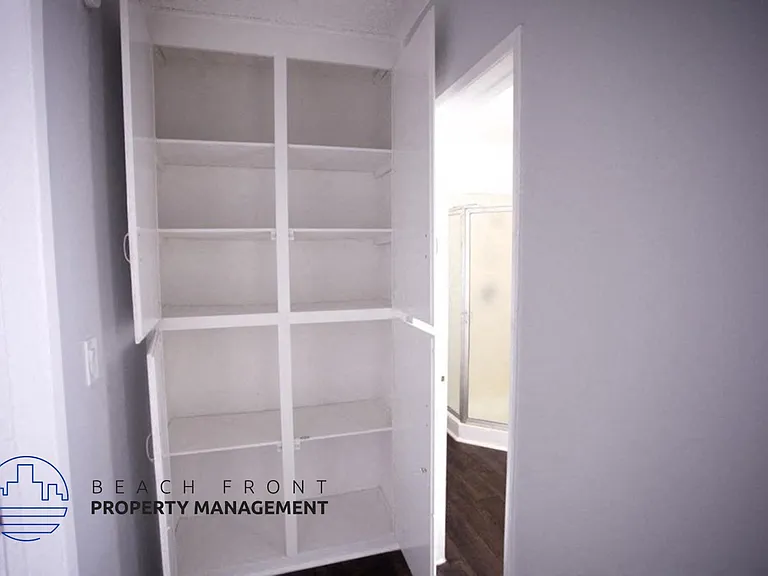 517 Evergreen St — Photo 8