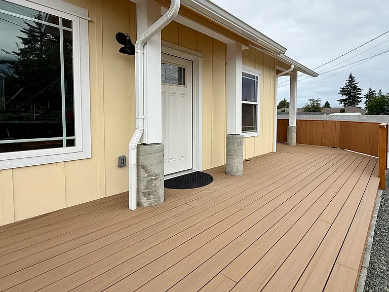 Large wraparound decking for outside living