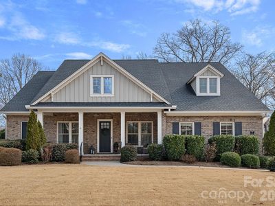 711 Mendenhall Ct, Fort Mill, SC, 29715