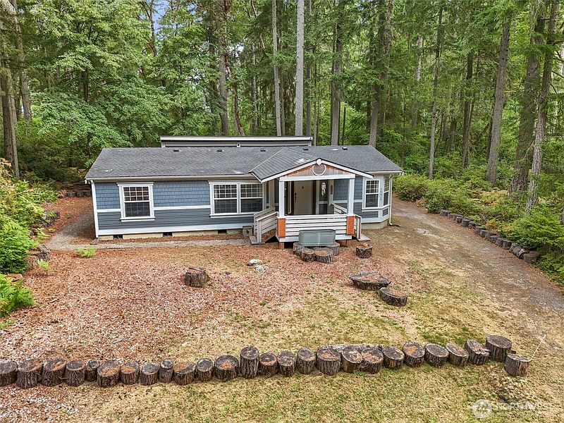 2nd image of 10517 Matthews Way
