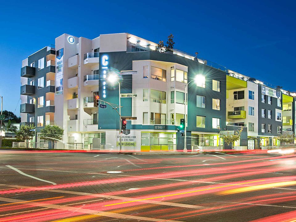 C on Pico Apartments Building