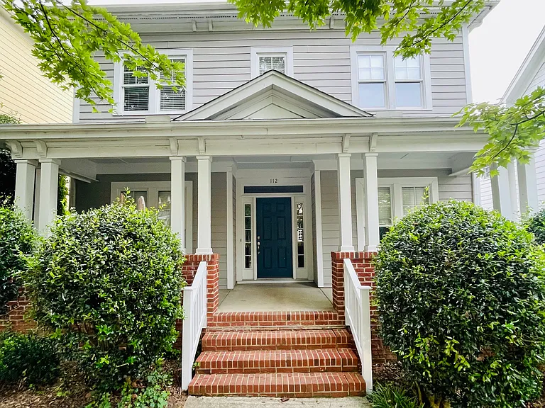 112 Westside Dr — Photo 3