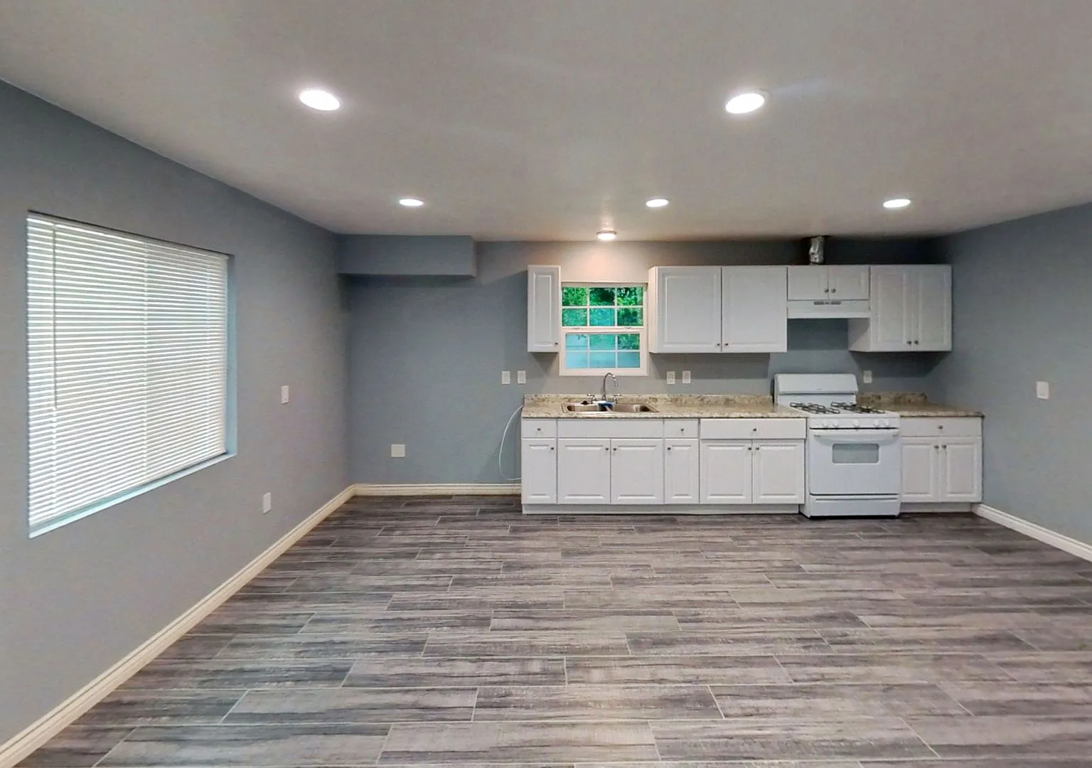 150 Olive Ave. Pomona | 1 Bedroom 1.5 bath Unit Available Now! — Photo 3