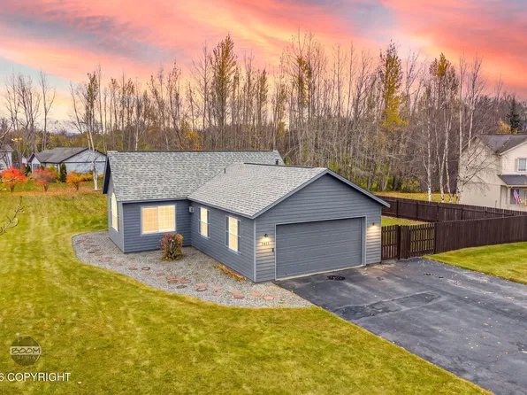 1821 N Belmont Cir, Palmer, AK 99645