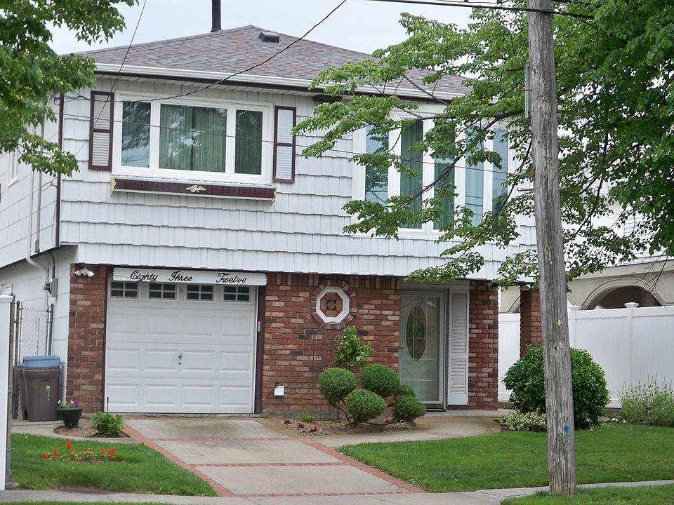 1st image of 8312 163rd Ave