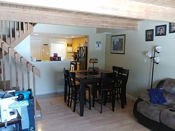2nd image of 439 Meadow Green Ln #439