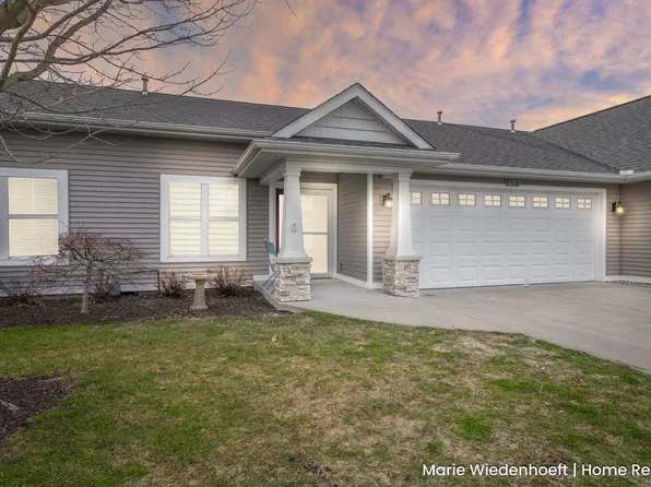 1276 Prestwick Dr, Holland, MI 49423