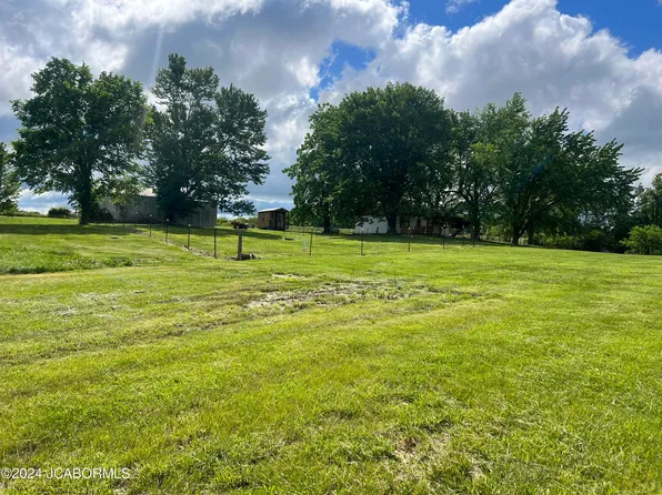 5812 S Teal Bottom Rd, Henley, MO 65040