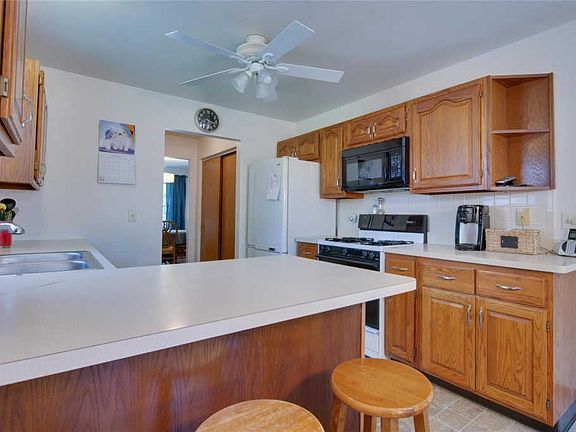 5th image of 4639 Weber Terrace Ct