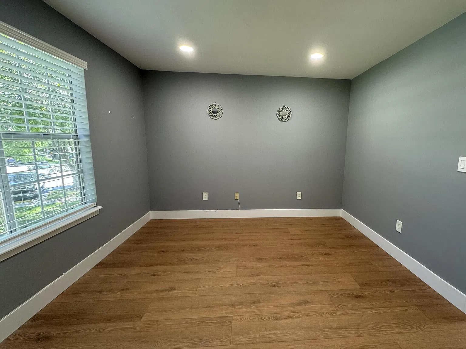 2 bed, 2.0 bath, 948 sqft, $2,300 — Photo 4
