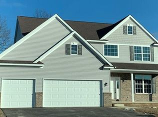 4527 Kelsey Ave, Adrian, MI 49221