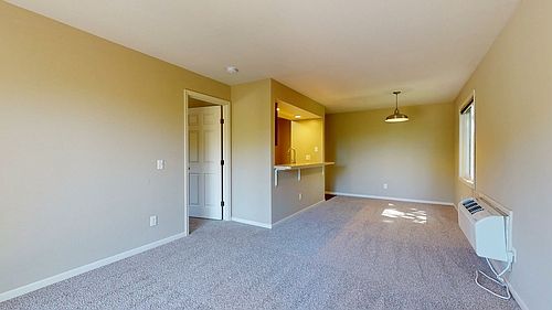 5th image of 4501 Hammersley Rd #202