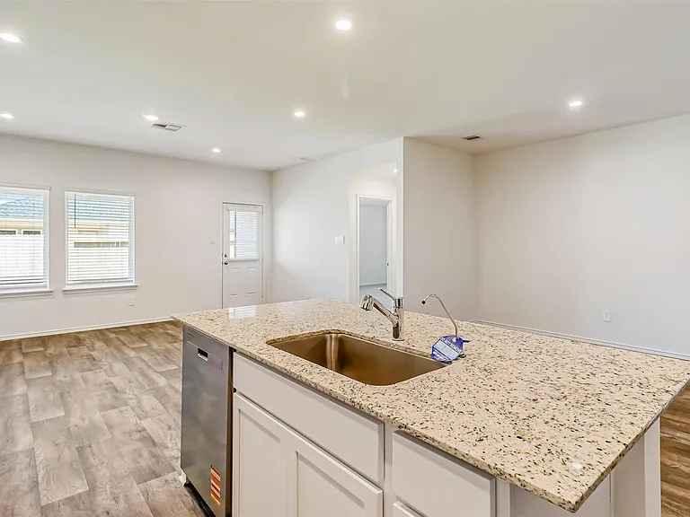 30846 Brightwell Bnd — Photo 8